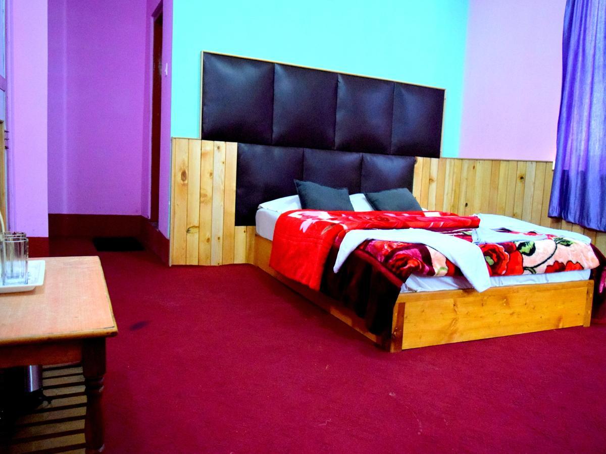 Delight Royal Lachen Dış mekan fotoğraf