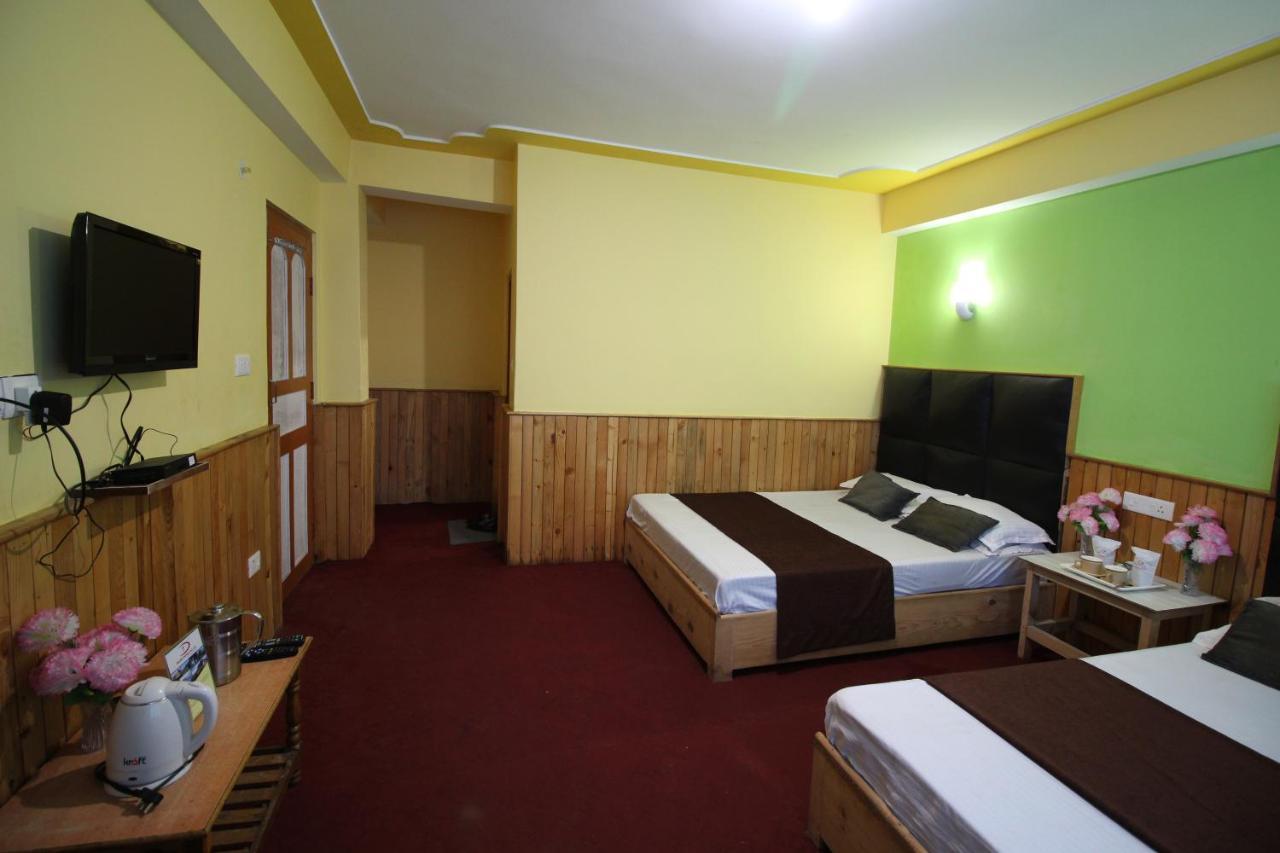 Delight Royal Lachen Dış mekan fotoğraf