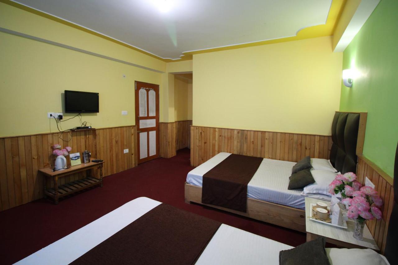 Delight Royal Lachen Dış mekan fotoğraf
