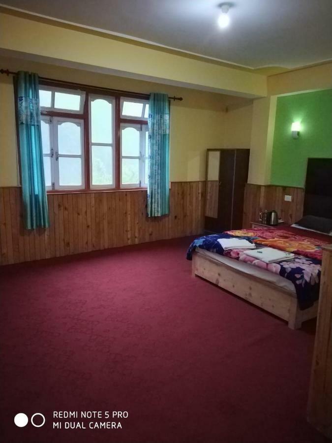 Delight Royal Lachen Dış mekan fotoğraf