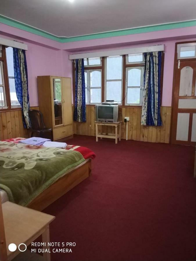 Delight Royal Lachen Dış mekan fotoğraf